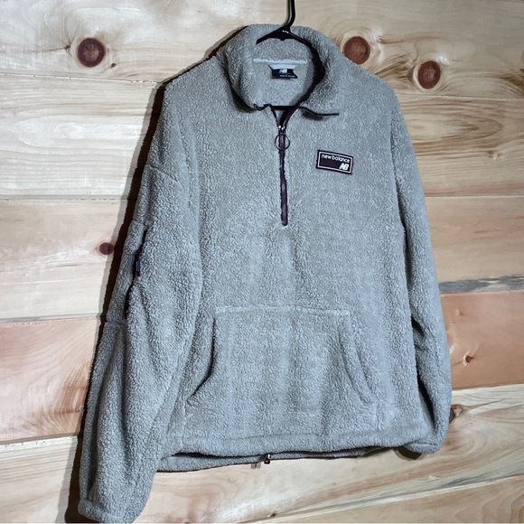 New balance Sherpa pullover - Picture 2 of 4
